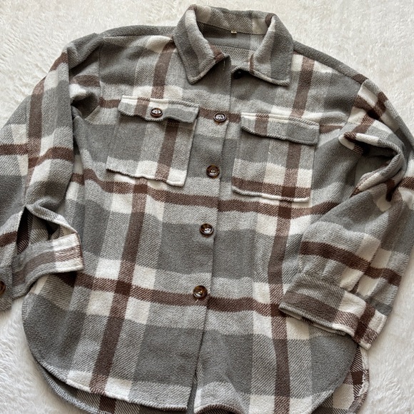 Amazon Jackets & Blazers - Women’s Thick Flannel Plaid Button-Up Jacket/Shirt